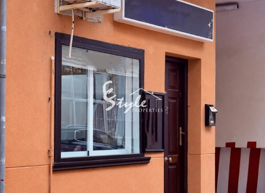 Ready-to-Use Commercial Space in the center of Torrevieja, Costa Blanca, Spain. ID037
