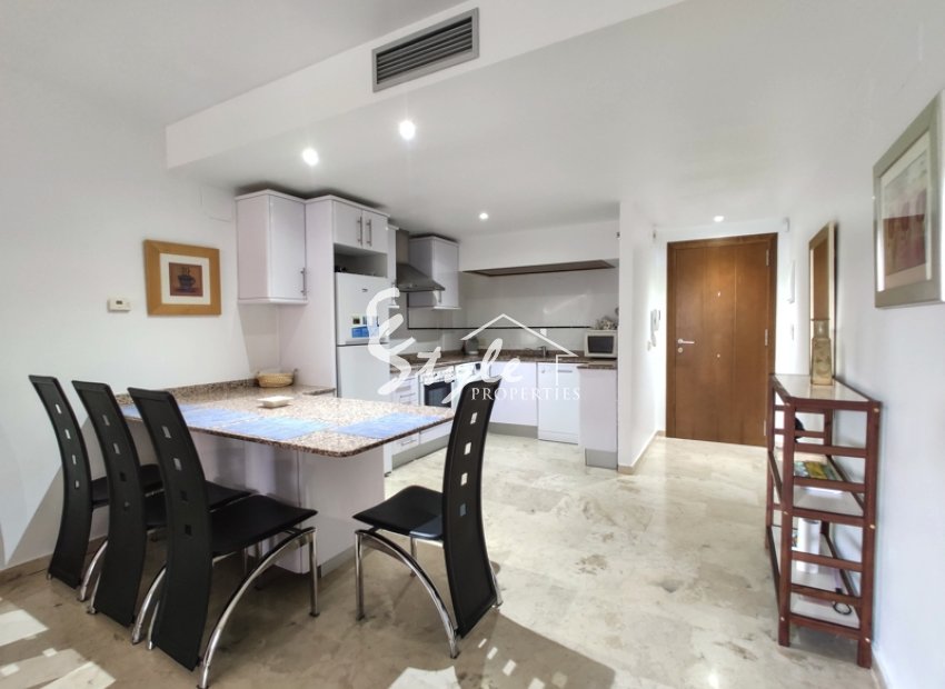 Rent apartment in la Entrada, Punta Prima, Torrevieja, Costa Blanca