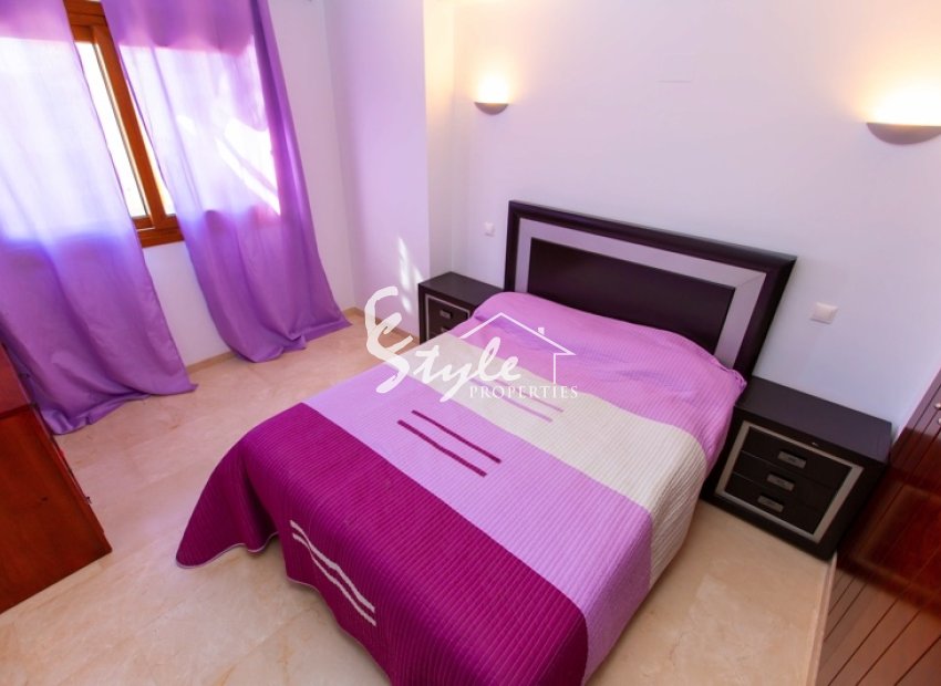 Resale - 1. Apartment / flat - Punta Prima