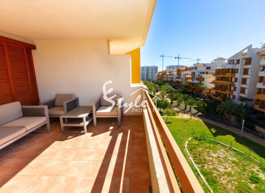 Resale - 1. Apartment / flat - Punta Prima