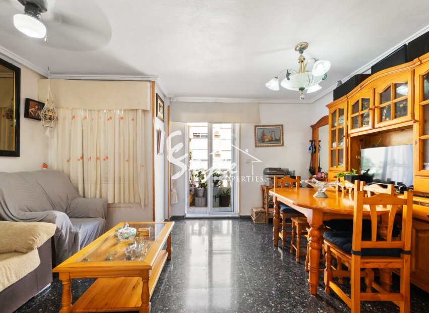 Resale - 1. Apartment / flat - Punta Prima