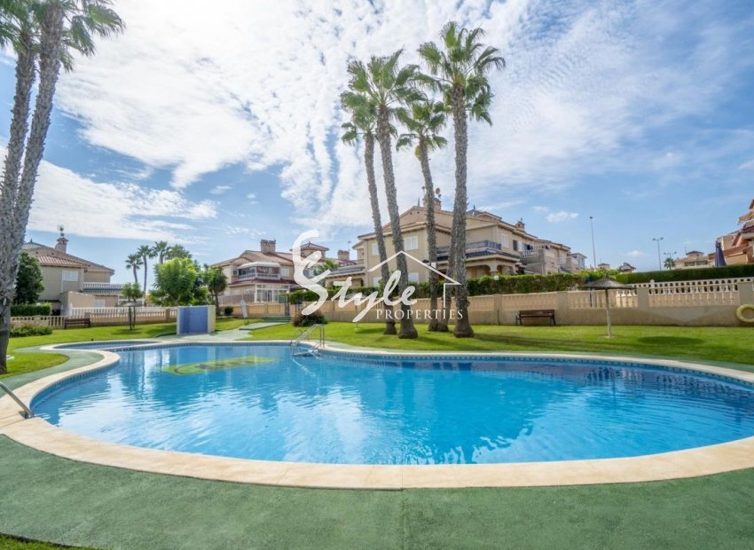 Resale - 2. Townhouse - Orihuela Costa  - Playa Flamenca