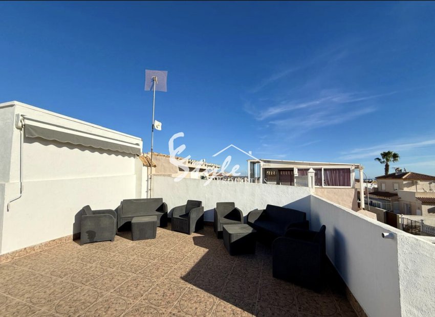 Resale - 2. Townhouse - Punta Prima