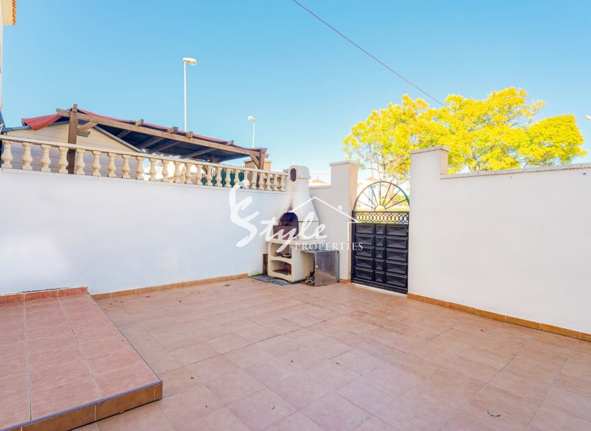 Resale - 2. Townhouse - Punta Prima