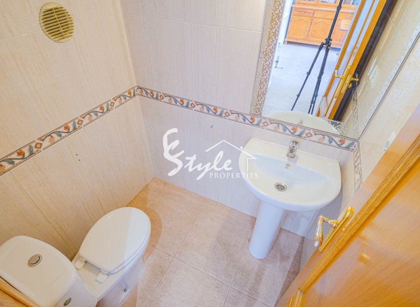 Resale - 2. Townhouse - Punta Prima