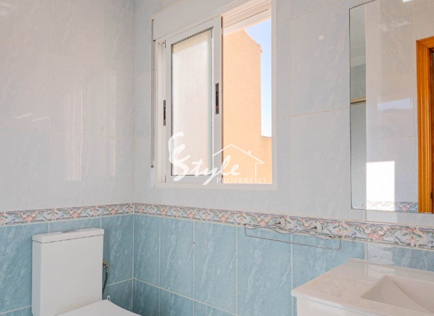 Resale - 2. Townhouse - Punta Prima