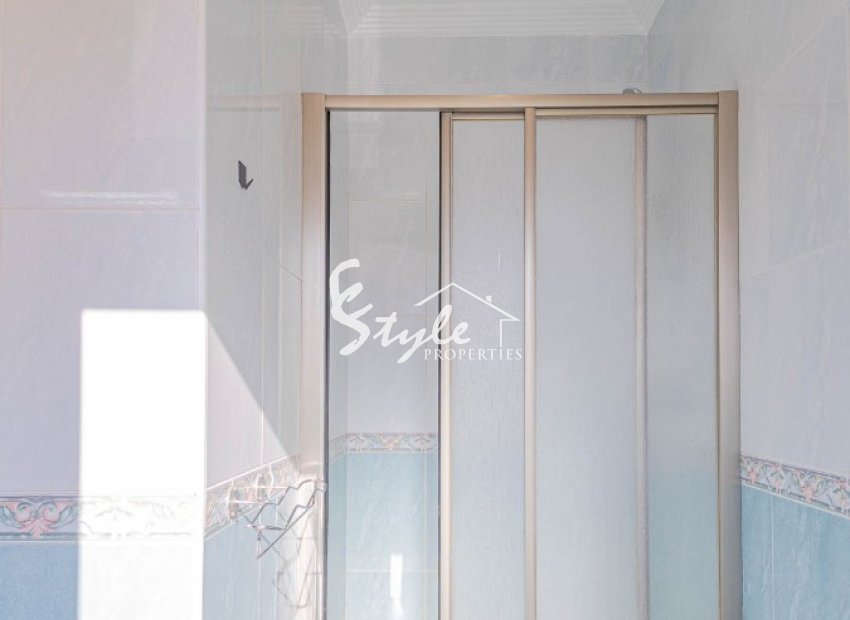 Resale - 2. Townhouse - Punta Prima