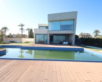 Resale - 4. House - Detached Villa - Orihuela Costa  - Cabo Roig