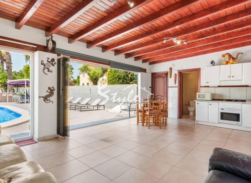 Resale - 5. Finca / Country Property - Catral