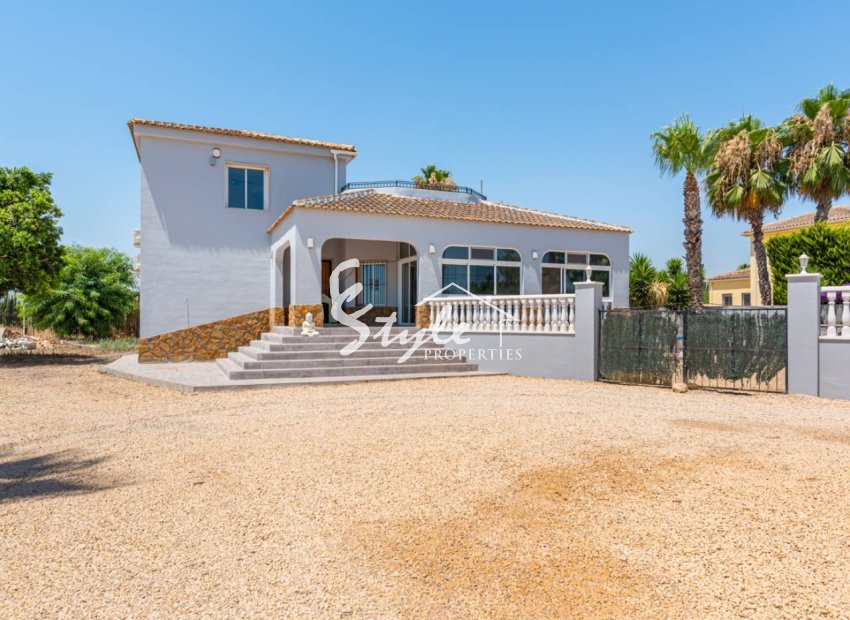 Resale - 5. Finca / Country Property - Catral