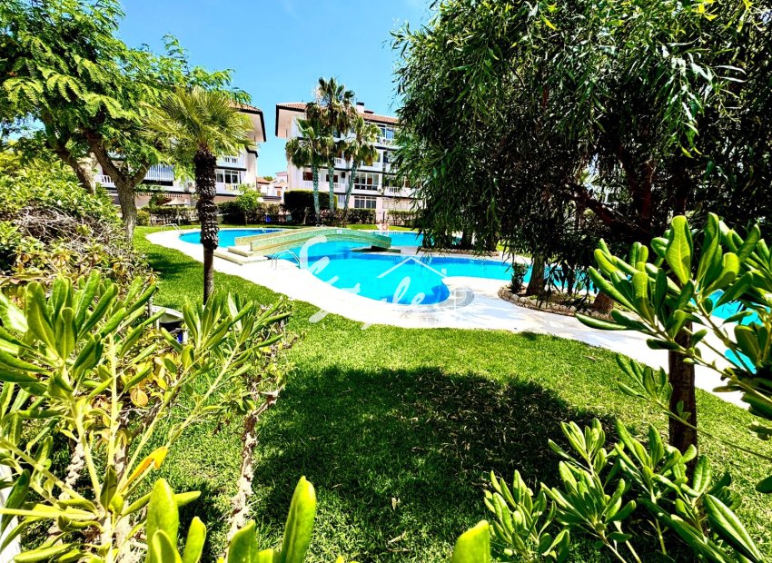 Resale - Adosado - La Mata
