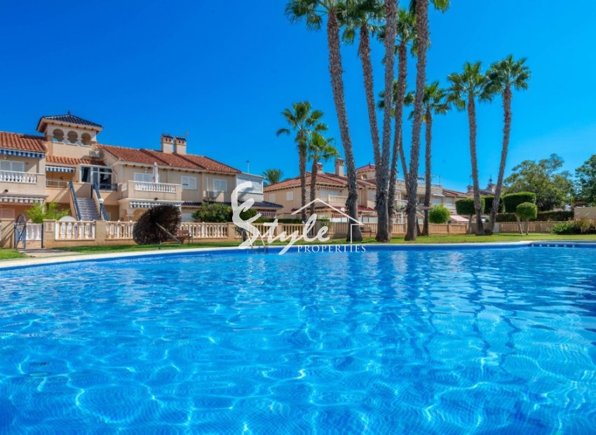 Resale - Adosado - Orihuela Costa  - Playa Flamenca