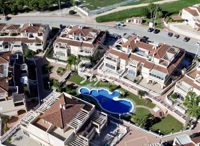 Resale - Adosado - Orihuela-Costa - Playa Flamenca