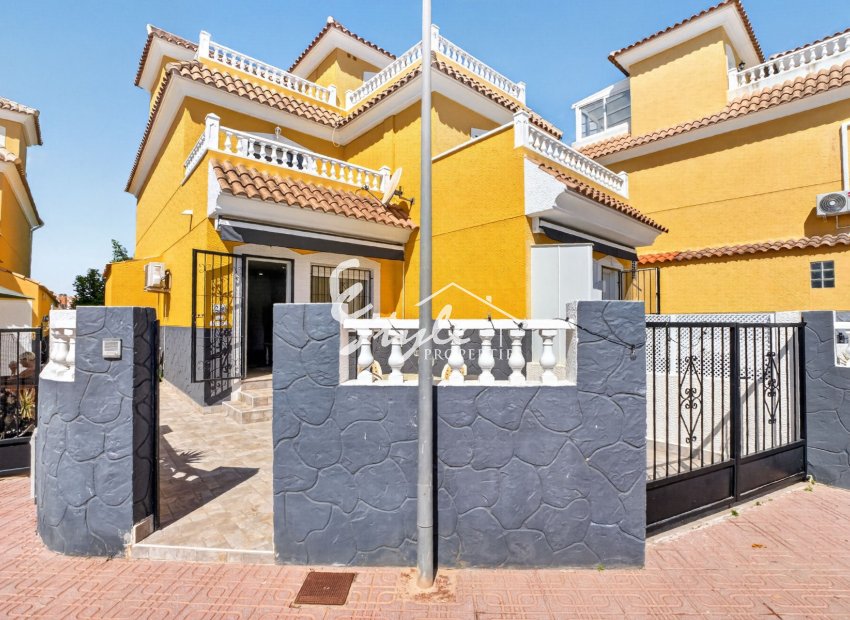 Resale - Adosado - Orihuela-Costa - Playa Flamenca
