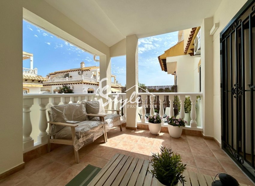 Resale - Adosado - Orihuela-Costa - Urbanización Perla del Mar