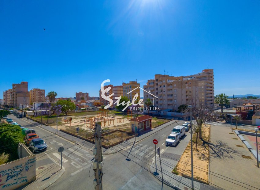 Resale - Adosado - Torrevieja - Nueva Torrevieja