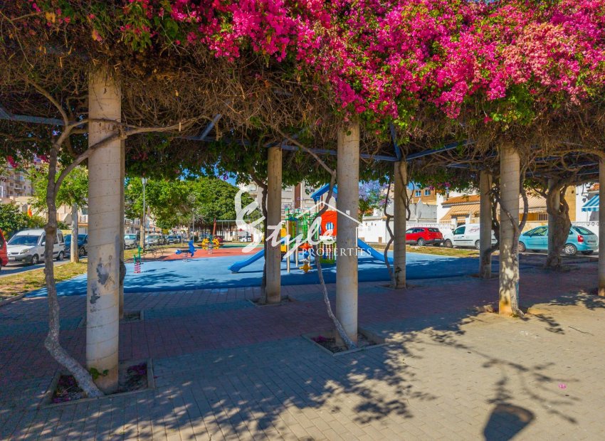 Resale - Adosado - Torrevieja - Nueva Torrevieja