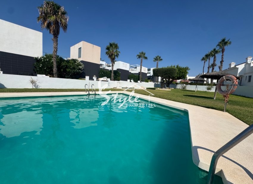Resale - Adosado - Villamartín - Villamartin