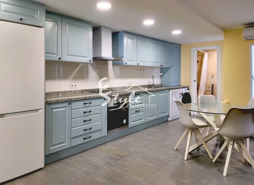 Resale - Apartamento - Alicante - Center