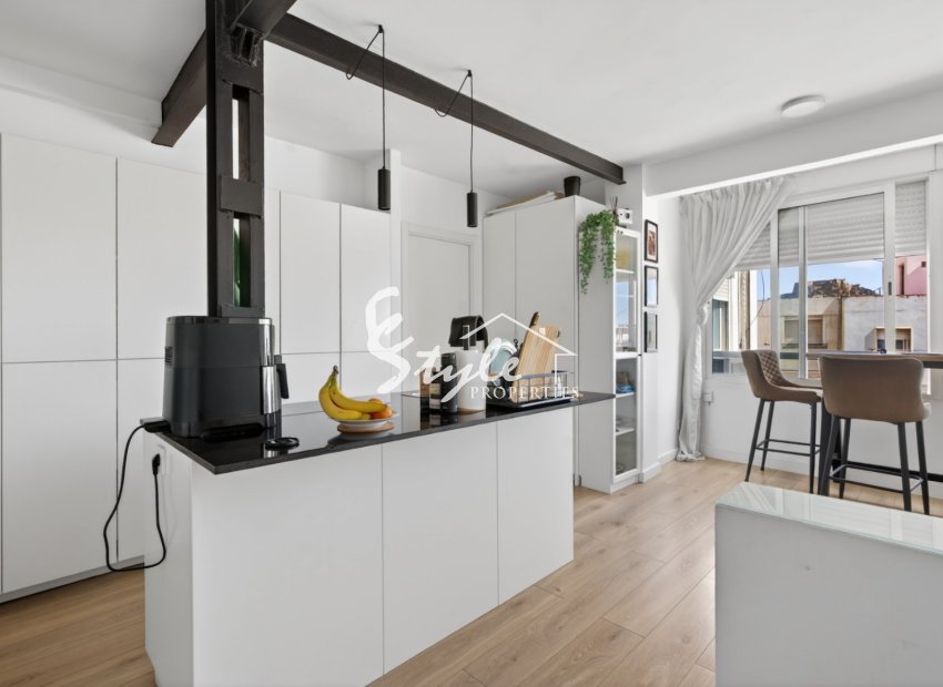 Resale - Apartamento - Alicante - Center