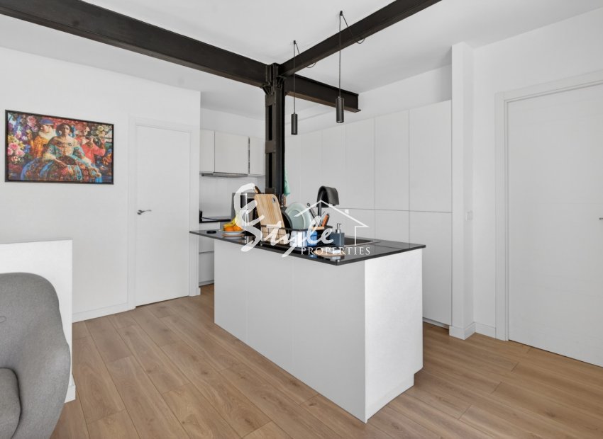 Resale - Apartamento - Alicante - Center