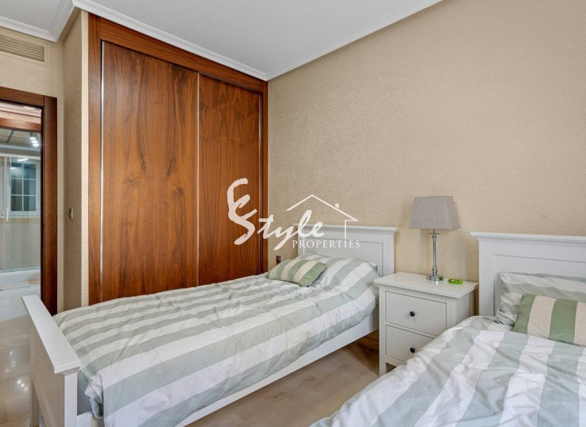 Resale - Apartamento - Cabo Roig