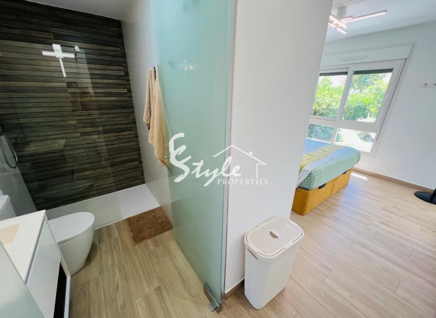 Resale - Apartamento - Entre Naranjos - Vistabella Golf