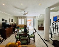 Resale - Apartamento - La Mata