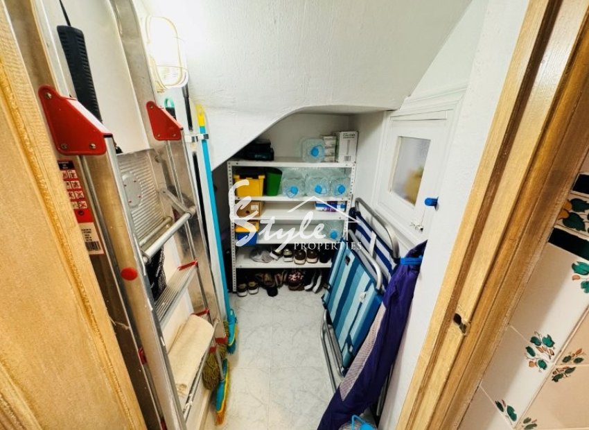 Resale - Apartamento - La Mata