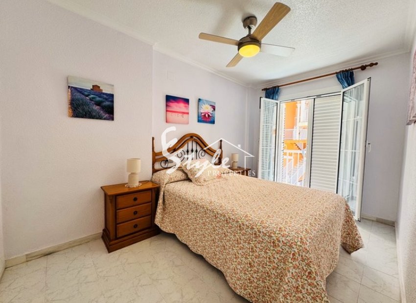 Resale - Apartamento - La Mata