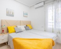 Resale - Apartamento - La Mata