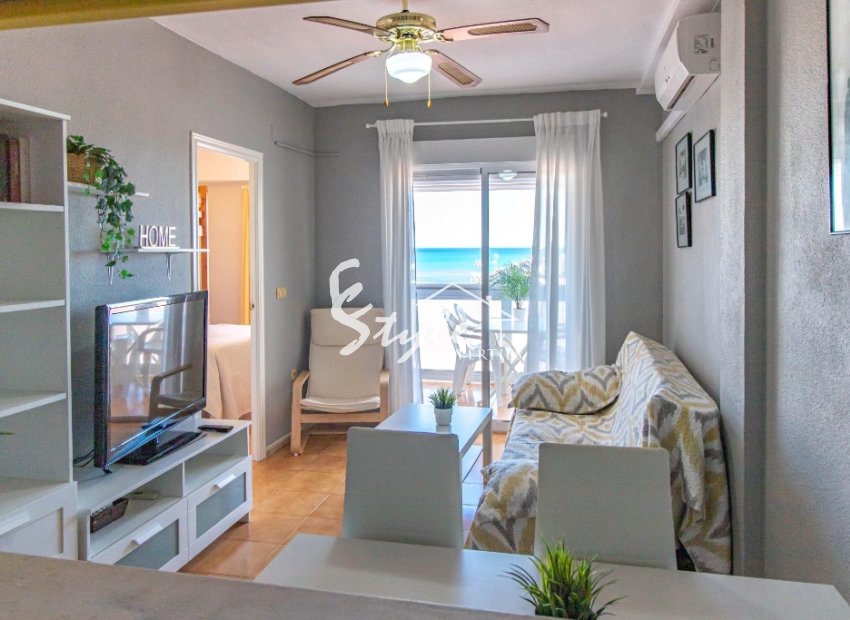 Resale - Apartamento - La Mata