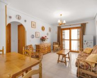 Resale - Apartamento - La Mata