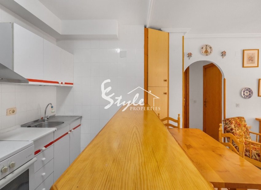 Resale - Apartamento - La Mata