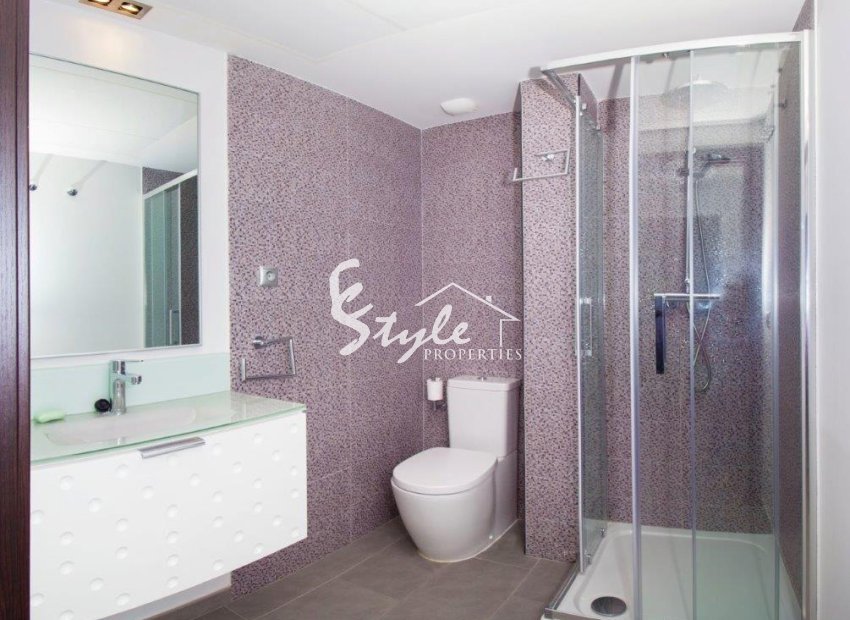 Resale - Apartamento - La Mata