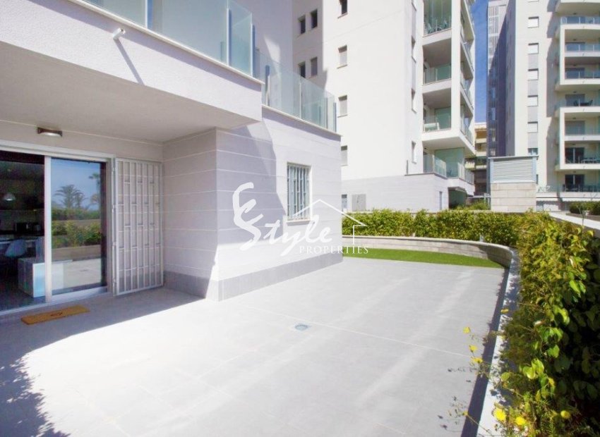 Resale - Apartamento - La Mata