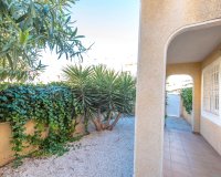 Resale - Apartamento - La Mata