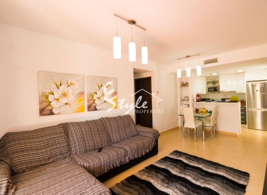 Resale - Apartamento - La Mata