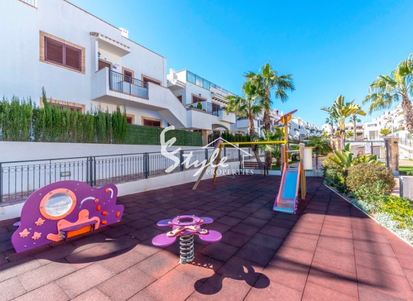 Resale - Apartamento - La Mata