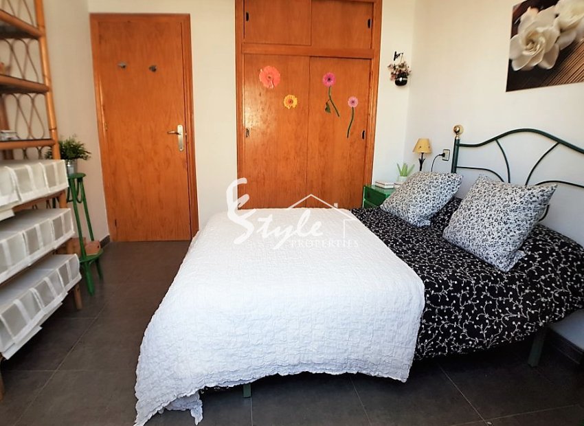 Resale - Apartamento - La Mata