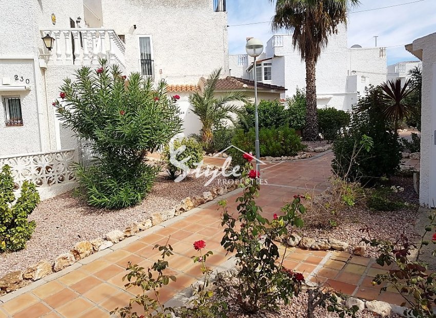Resale - Apartamento - La Mata