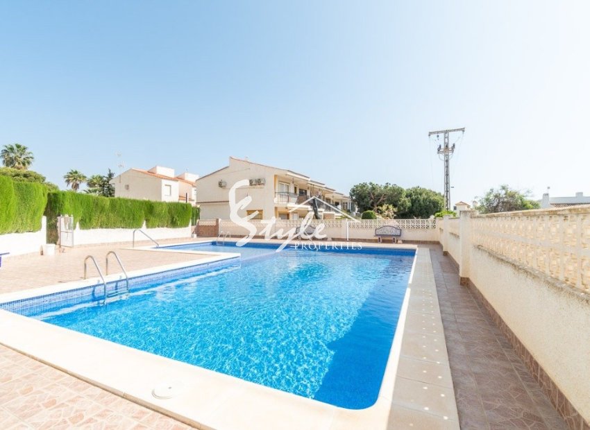 Resale - Apartamento - La Zenia