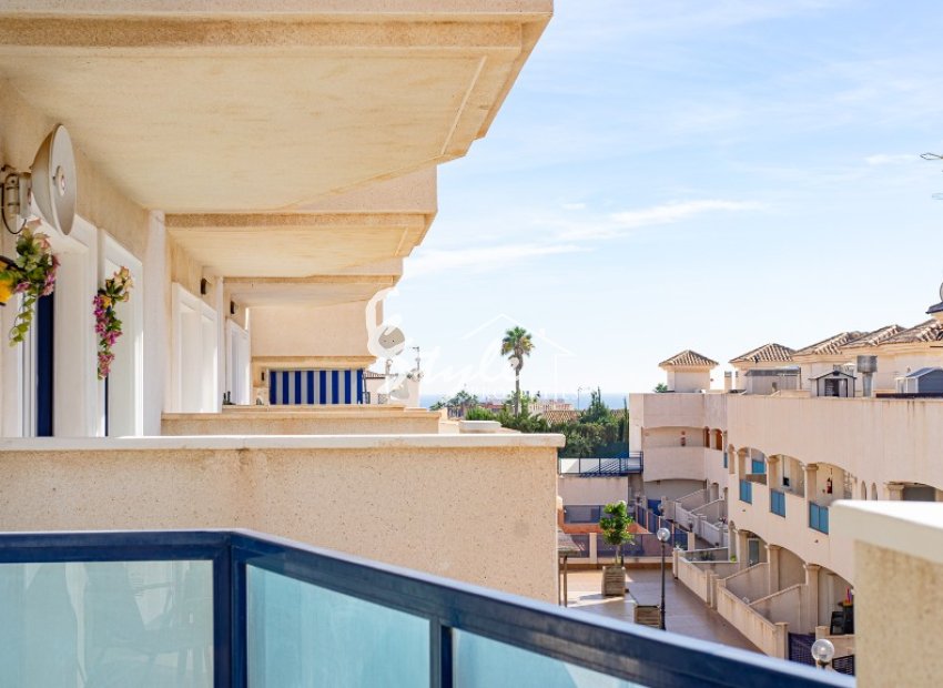 Resale - Apartamento - La Zenia