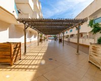 Resale - Apartamento - La Zenia