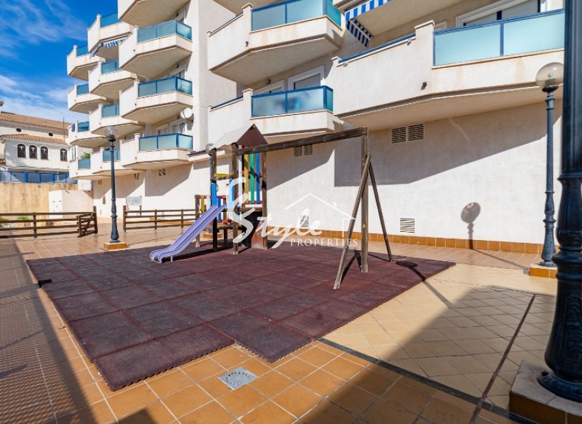 Resale - Apartamento - La Zenia