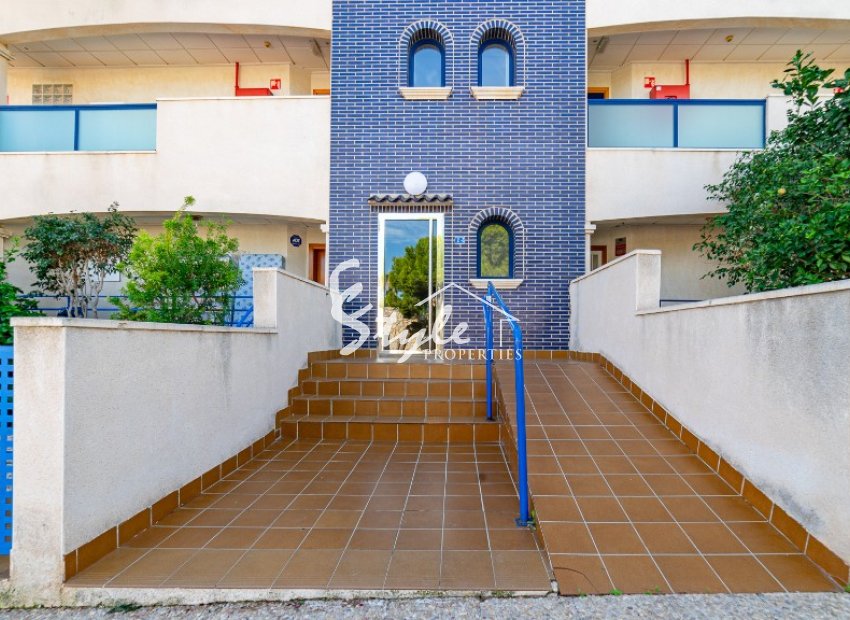 Resale - Apartamento - La Zenia