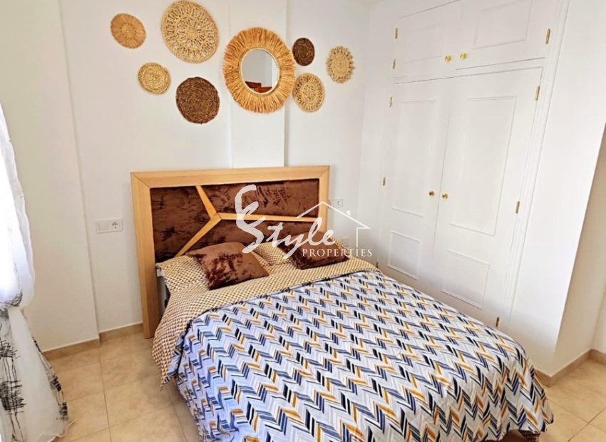 Resale - Apartamento - La Zenia