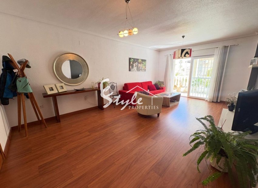 Resale - Apartamento - La Zenia