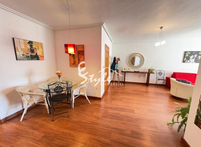 Resale - Apartamento - La Zenia