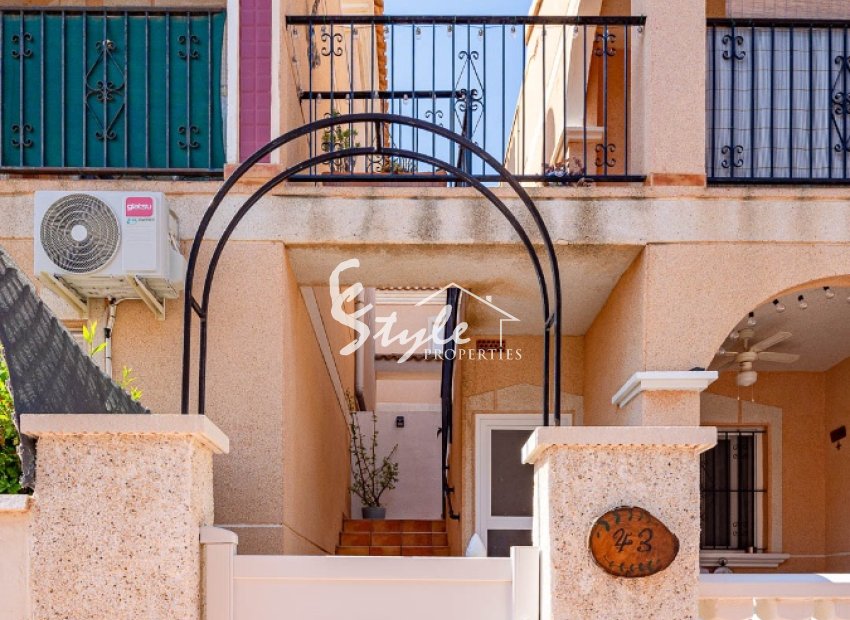 Resale - Apartamento - La Zenia